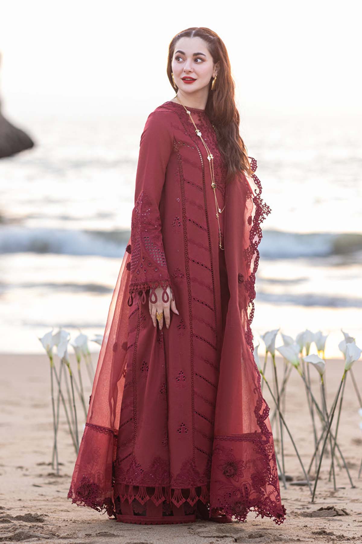 QALAMKAR - 3PC LAWN CHIKANKAARI EMBROIDERED SHIRT WITH ORGANZA EMBROIDERED DUPATTA AND TROUSER - HZG2134