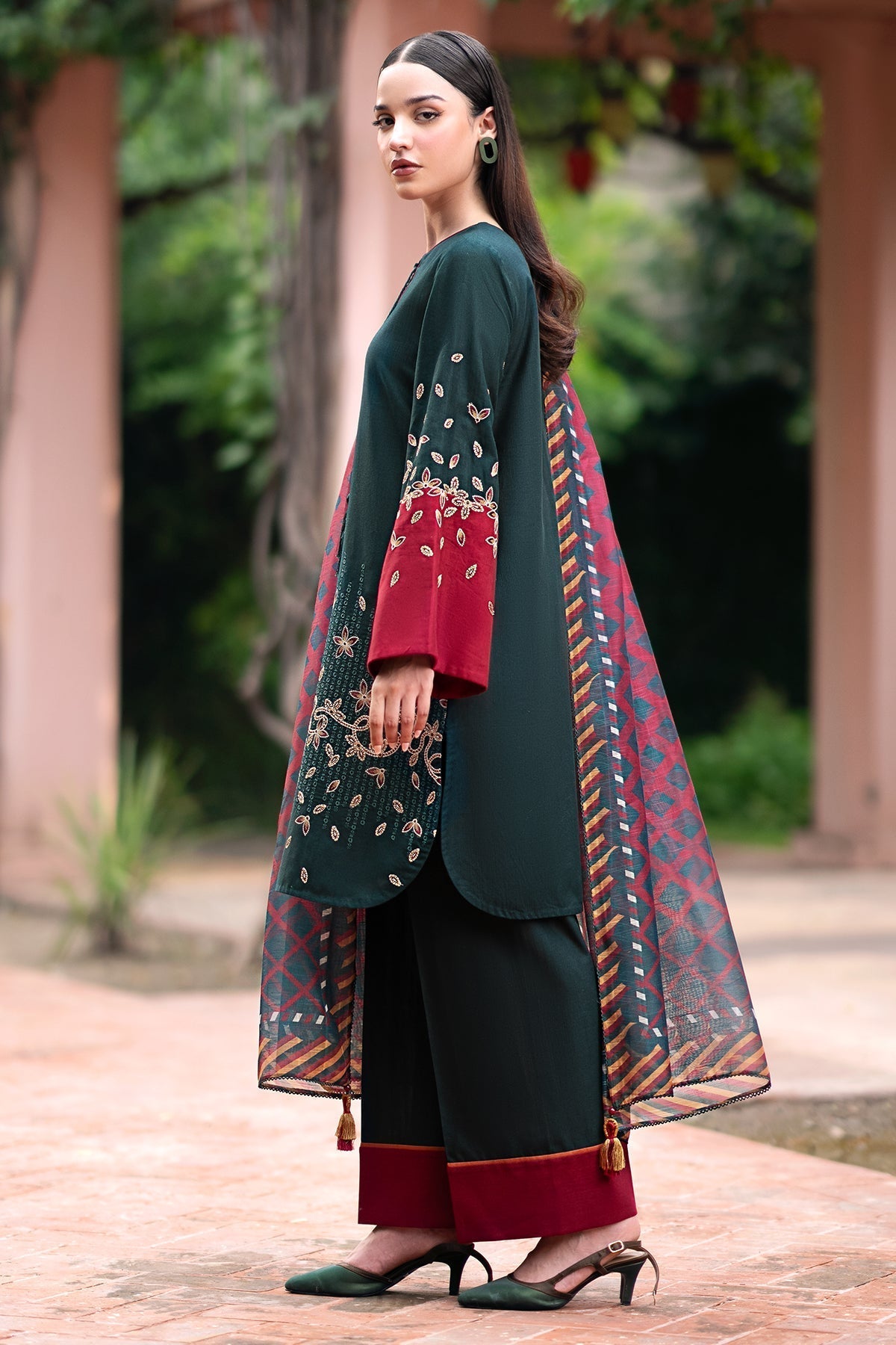 JAZMIN - 3PC DHANAK EMBROIDERED SHIRT WITH TWILL PRINTED SHAWL AND TROUSER - HZG1829