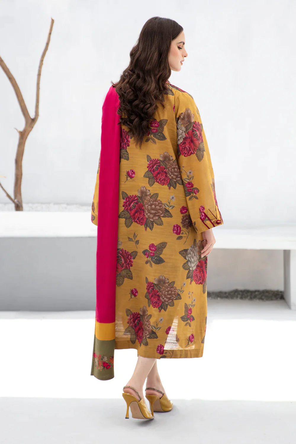 BAROQUE - 3PC KHADDAR PRINTED SHIRT WITH KHADDAR PRINTED DUPATTA AND TROUSER - HZG1422