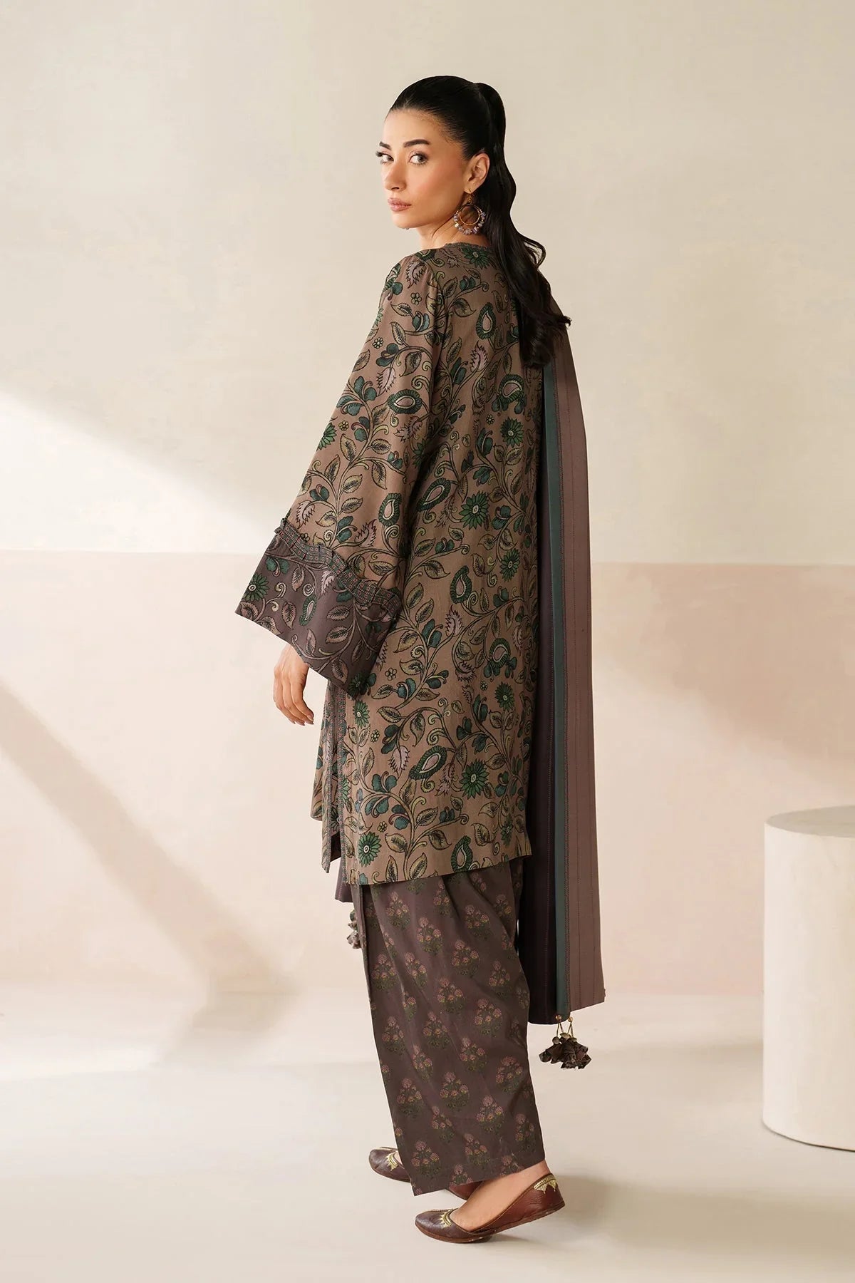 BAROQUE - 3PC VISCOSE PRINTED SHIRT WITH VISCOSE PRINTED DUPATTA AND TROUSER - HZU2522