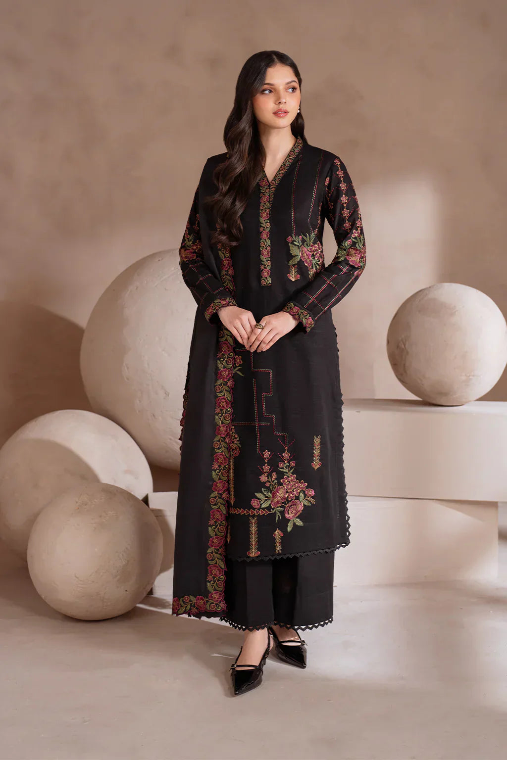 IZNIK - 3PC DHANAK EMBROIDERED SHIRT WITH CHIFFON EMBROIDERED DUPATTA AND TROUSER - HZG2041