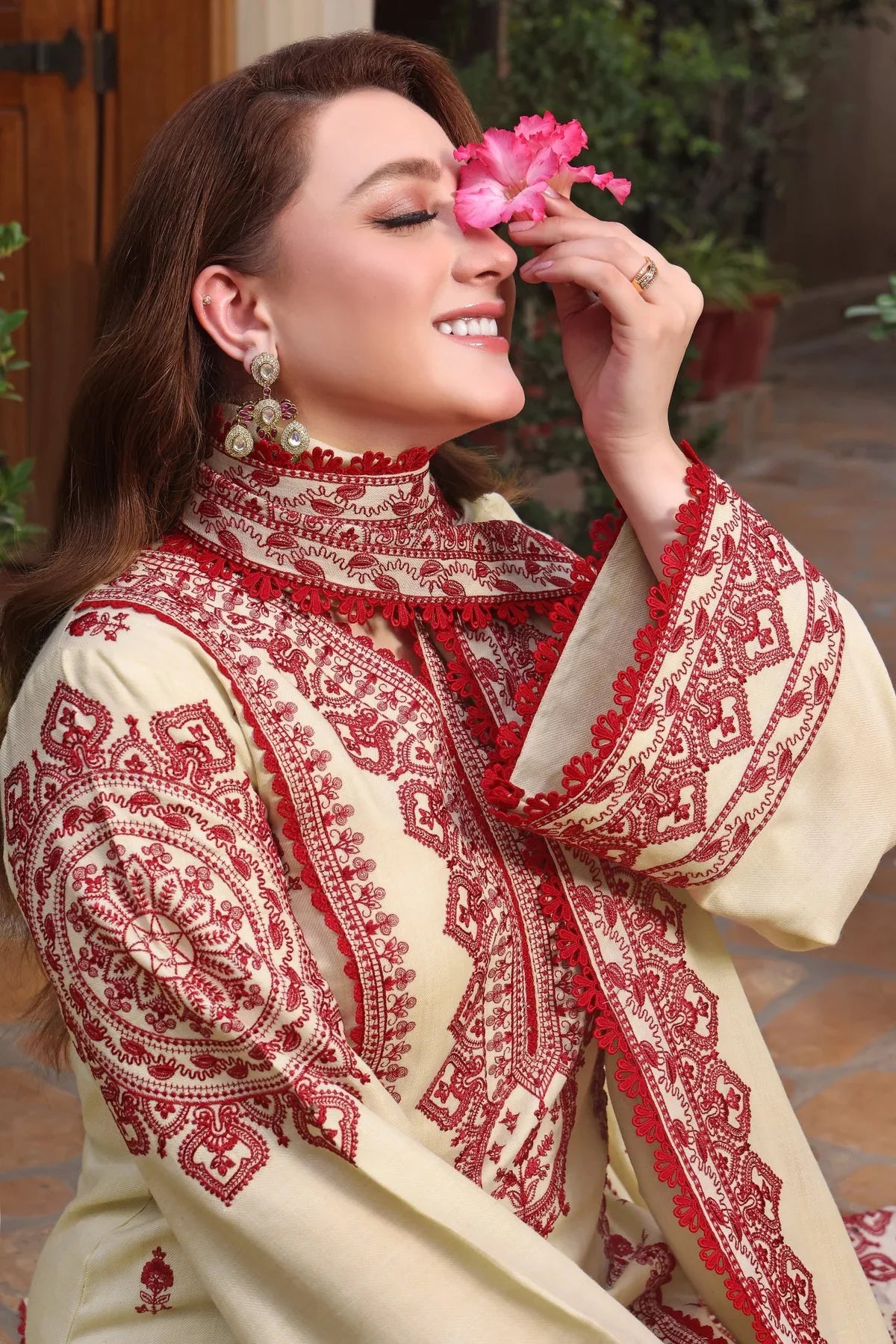 ASIM JOFA - 3PC DHANAK EMBROIDERED SHIRT WITH DHANAK EMBROIDERED SHAWL AND TROUSER - HZU2481
