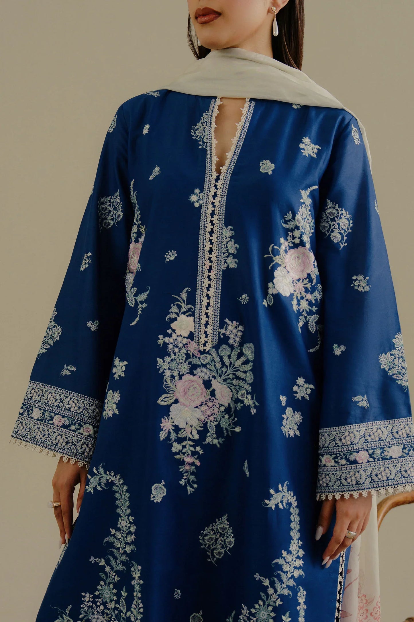 ZARA SHAH JAHAN - 3PC LAWN EMBROIDERED SHIRT WITH CHIFFON PRINTED DUPATTA AND TROUSER - HZG2267