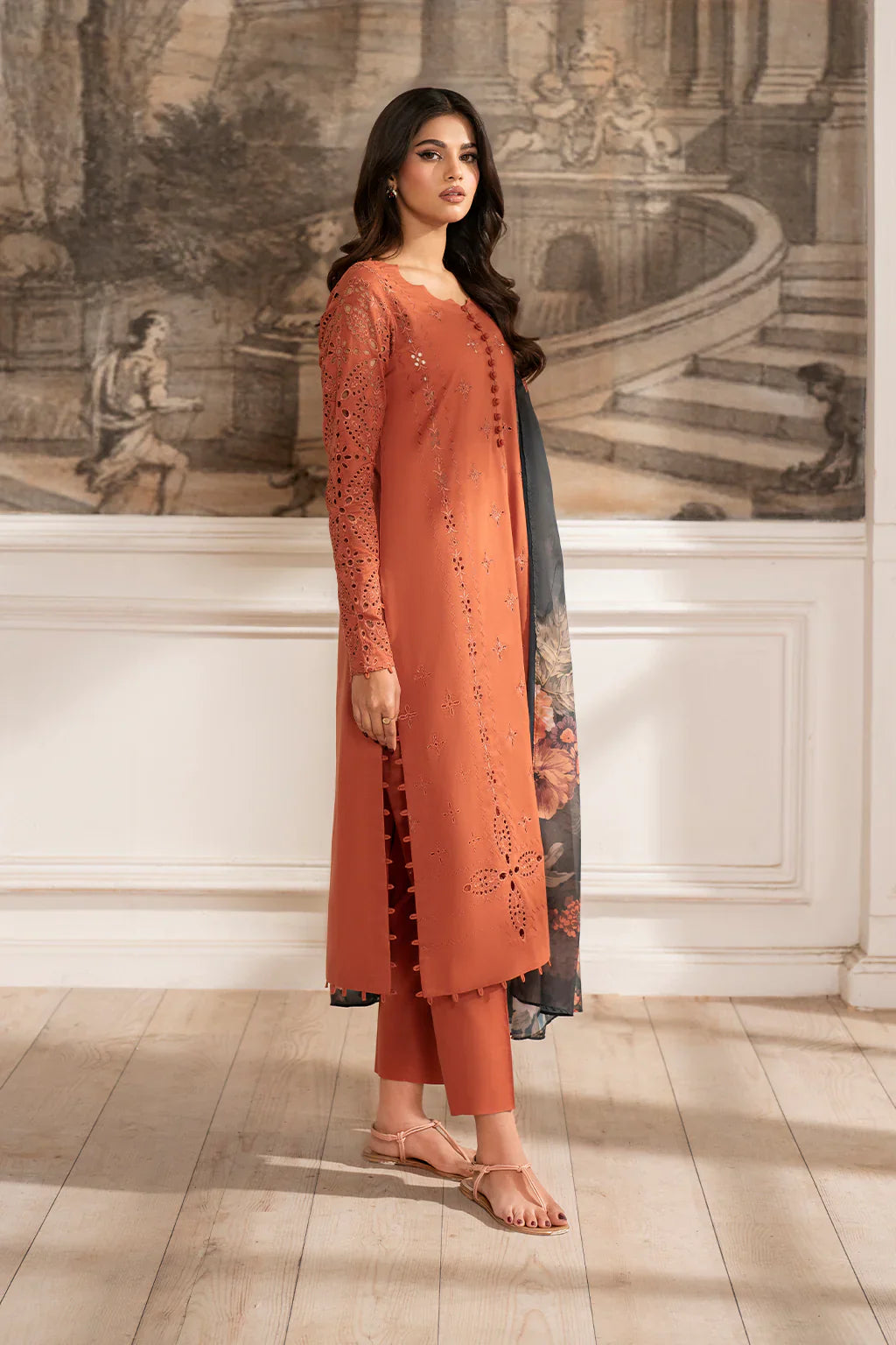 IZNIK - 3PC LAWN EMBROIDERED SHIRT WITH MANAAR PRINTED DUPATTA AND TROUSER - HZG2268