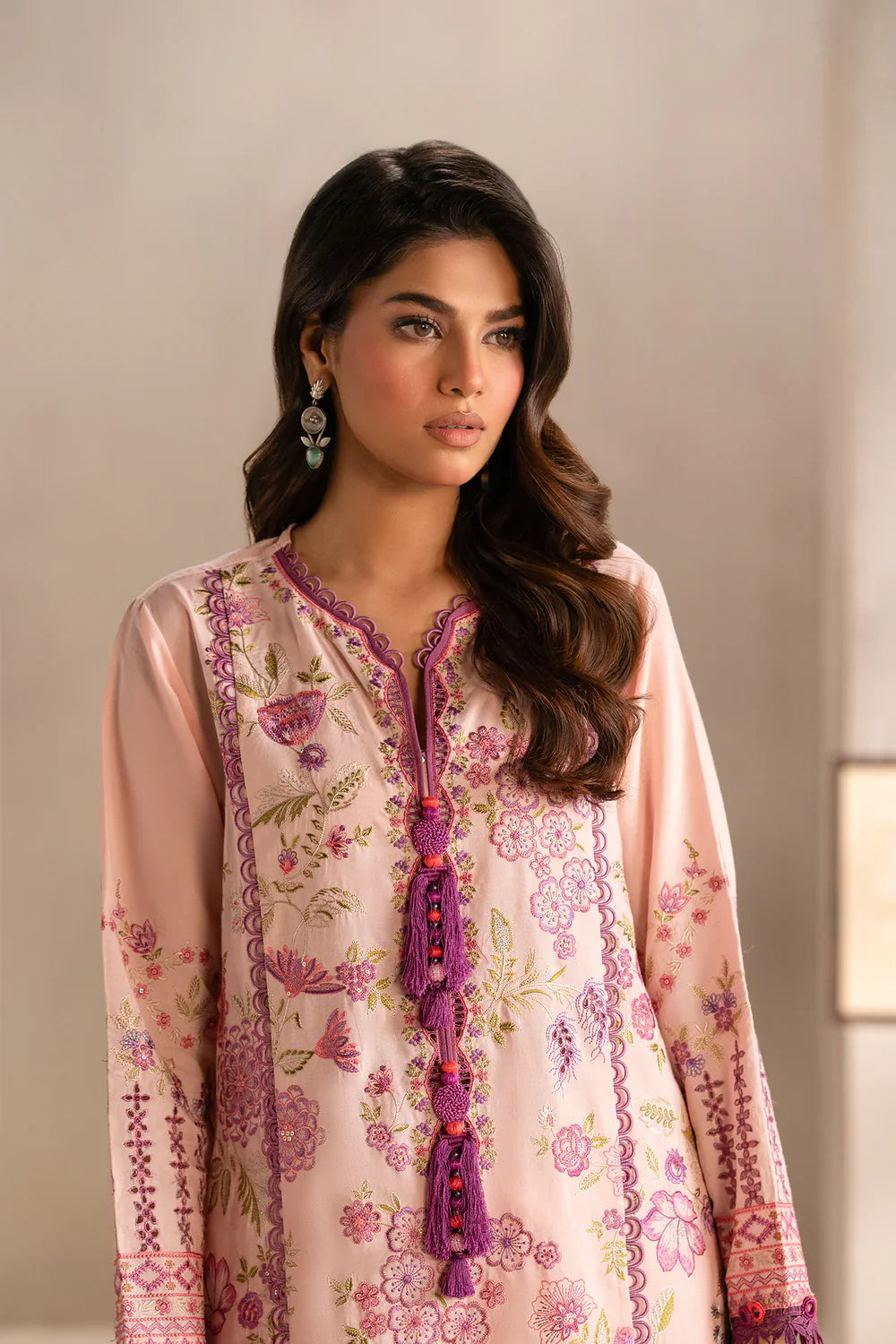 ETHNIC - 3PC LAWN EMBROIDERED SHIRT WITH MANAAR PRINTED DUPATTA AND TROUSER - HZG2211