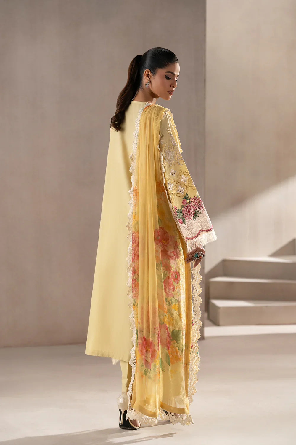 ETHNIC - 3PC LAWN EMBROIDERED SHIRT WITH CHIFFON PRINTED DUPATTA AND TROUSER - HZG2212