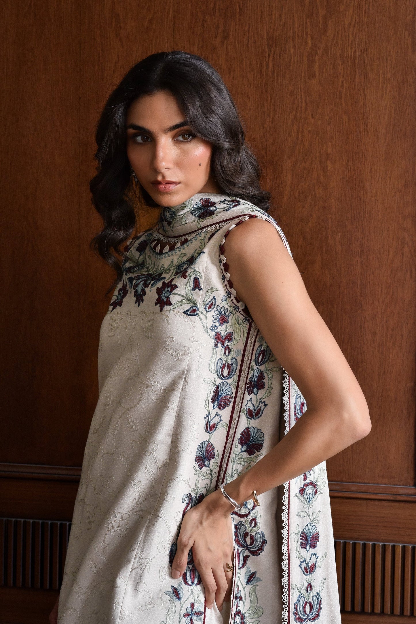 BATIK - 3PC KARANDI EMBROIDERED SHIRT WITH KARANDI EMBROIDERED SHAWL AND TROUSER - HZU2473