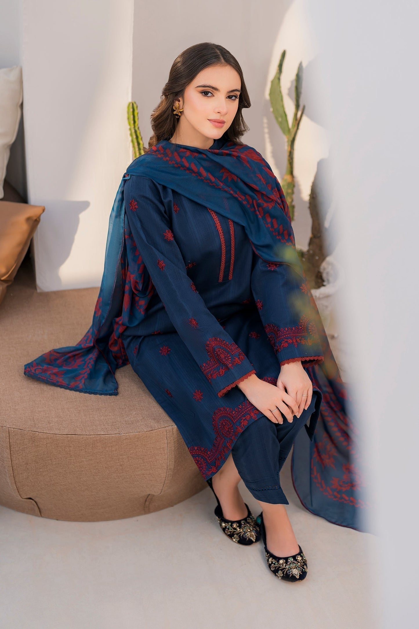 JAZMIN - 3PC LAWN EMBROIDERED SHIRT WITH MANAAR PRINTED DUPATTA AND TROUSER - HZG1712