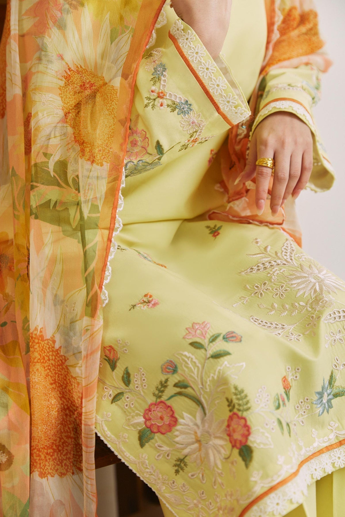 ZARA SHAH JAHAN - 3PC LAWN EMBROIDERED SHIRT WITH PRINTED DUPATTA AND TROUSER - HZG1576