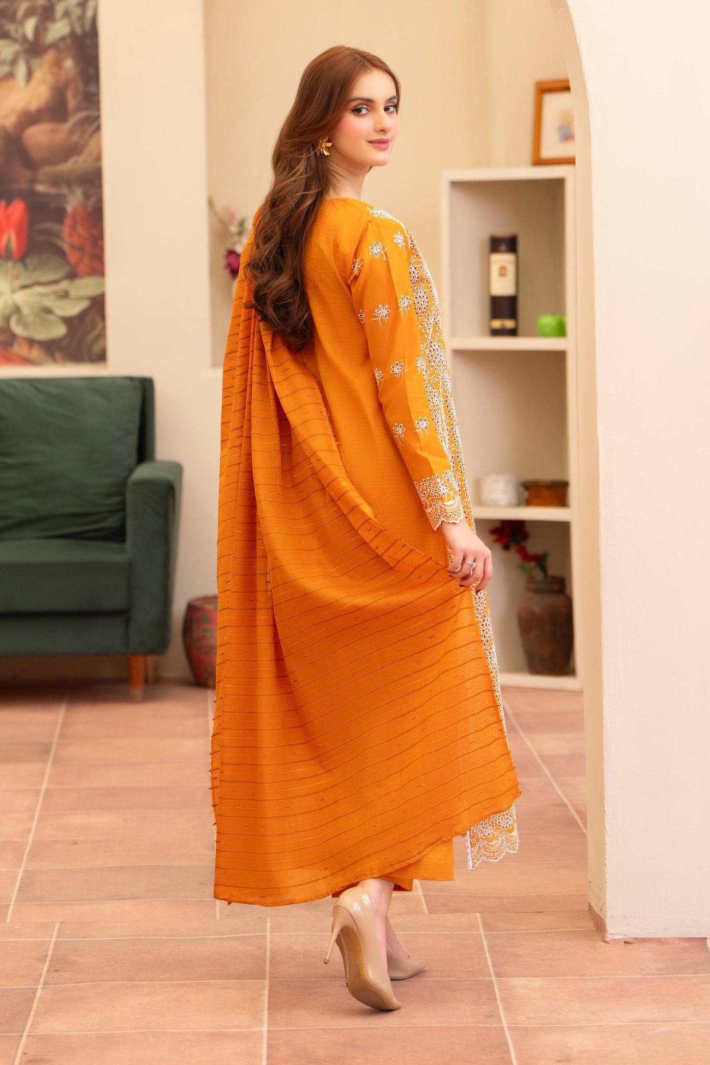MIRAKHI - 3PC LAWN CHIKANKAARI EMBROIDERED SHIRT WITH LAWN TUBE SLUB DUPATTA AND TROUSER - HZG2261