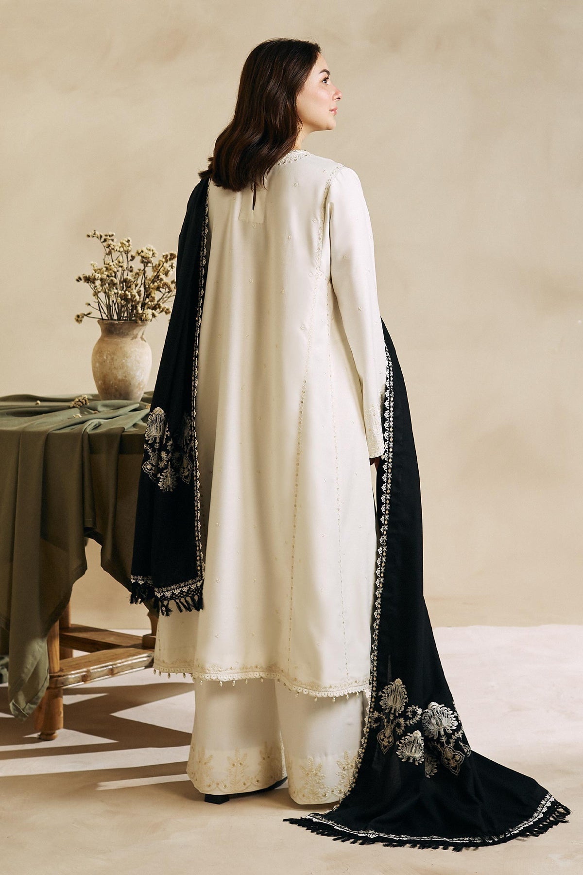ZARA SHAH JAHAN - 3PC DHANAK EMBROIDERED SHIRT WITH DHANAK EMBROIDERED DUAPTTA AND TROUSER - HZG1397