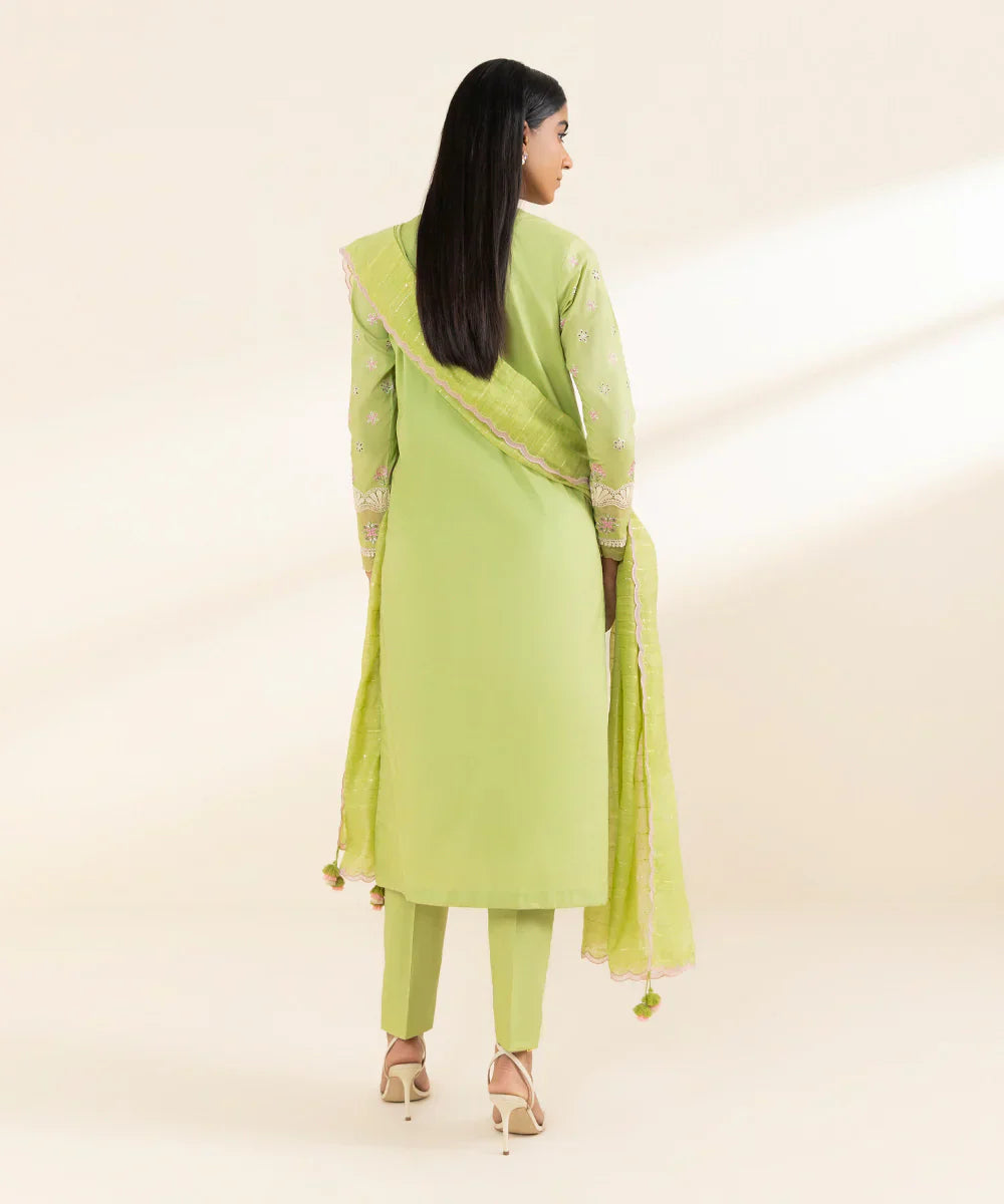 SAPPHIRE - 3PC LAWN EMBROIDERED SHIRT WITH DIAMOND DUPATTA AND TROUSER - HZG2074