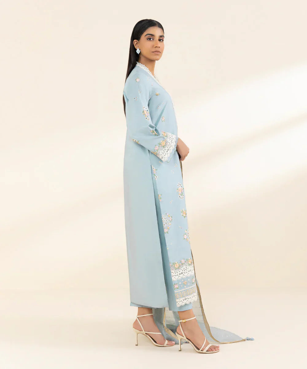 SAPPHIRE - 3PC LAWN EMBROIDERED SHIRT WITH MANAAR PRINTED DUPATTA AND TROUSER - HZG2070
