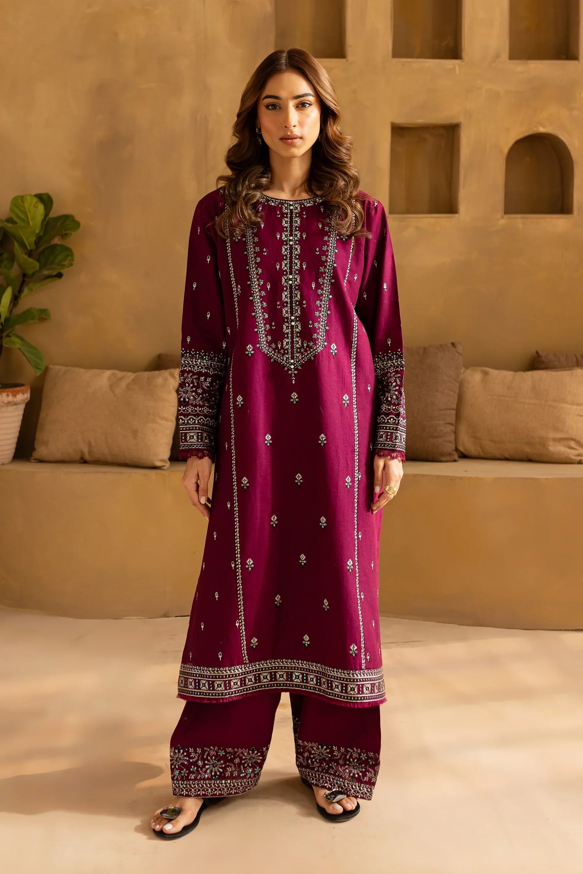BATIK - 2PC LAWN EMBROIDERED SHIRT AND EMBROIDERED TROUSER - HZG2859