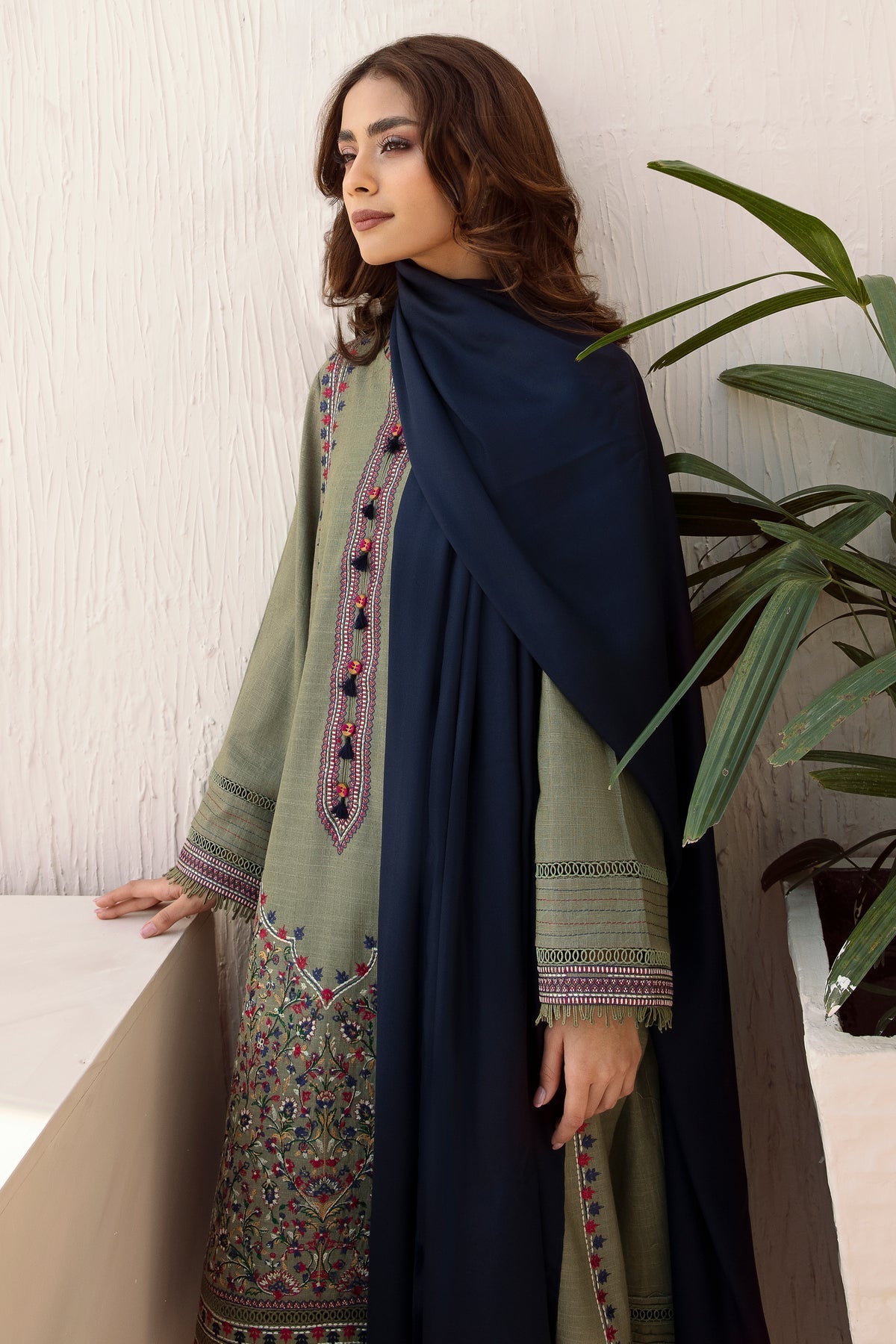 JAZMIN - 3PC SLUB DHANAK EMBROIDERED SHIRT WITH DHANAK SHAWL AND TROUSER - HZ1291