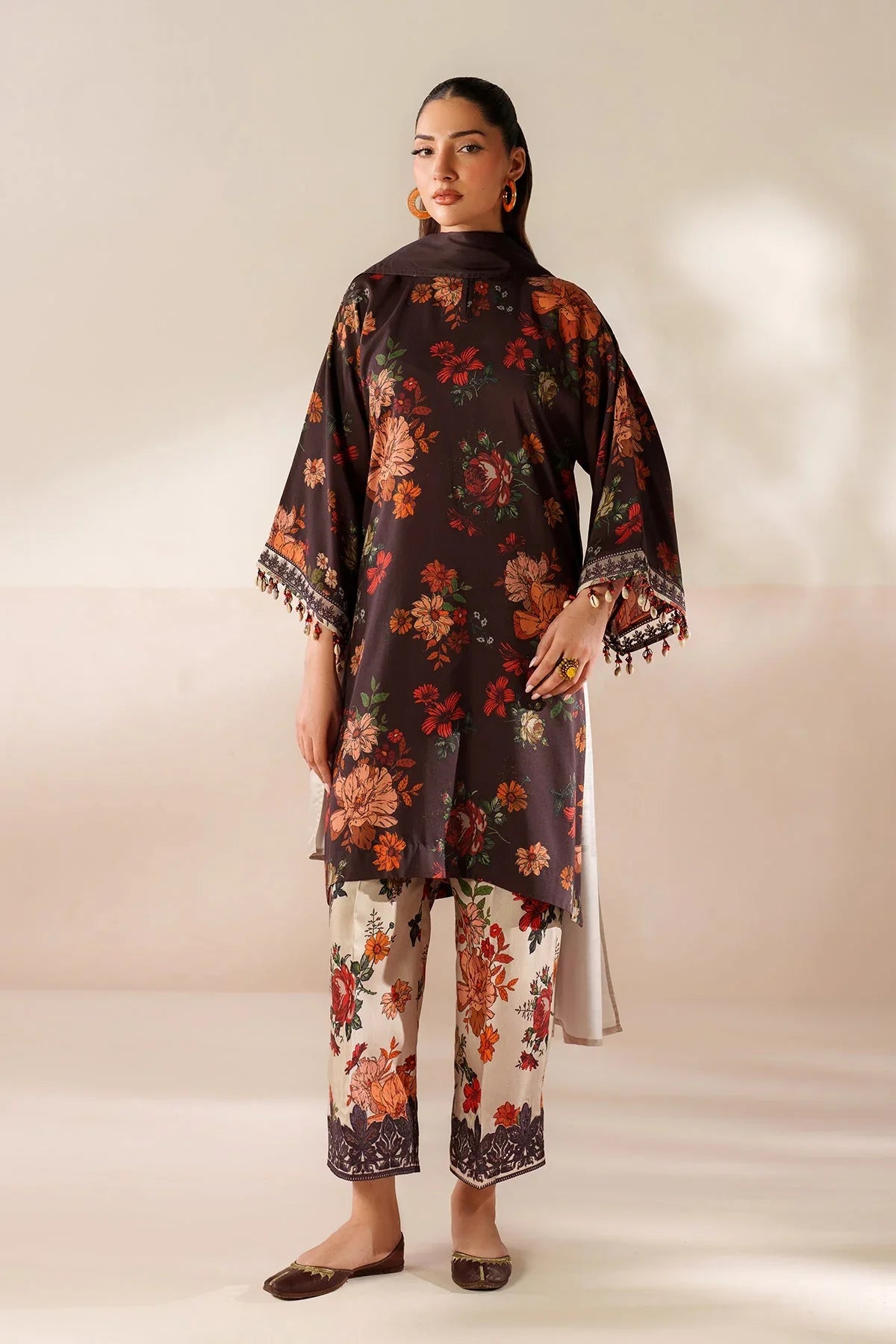 BAROQUE - 3PC VISCOSE PRINTED SHIRT WITH VISCOSE PRINTED DUPATTA AND TROUSER - HZU2515