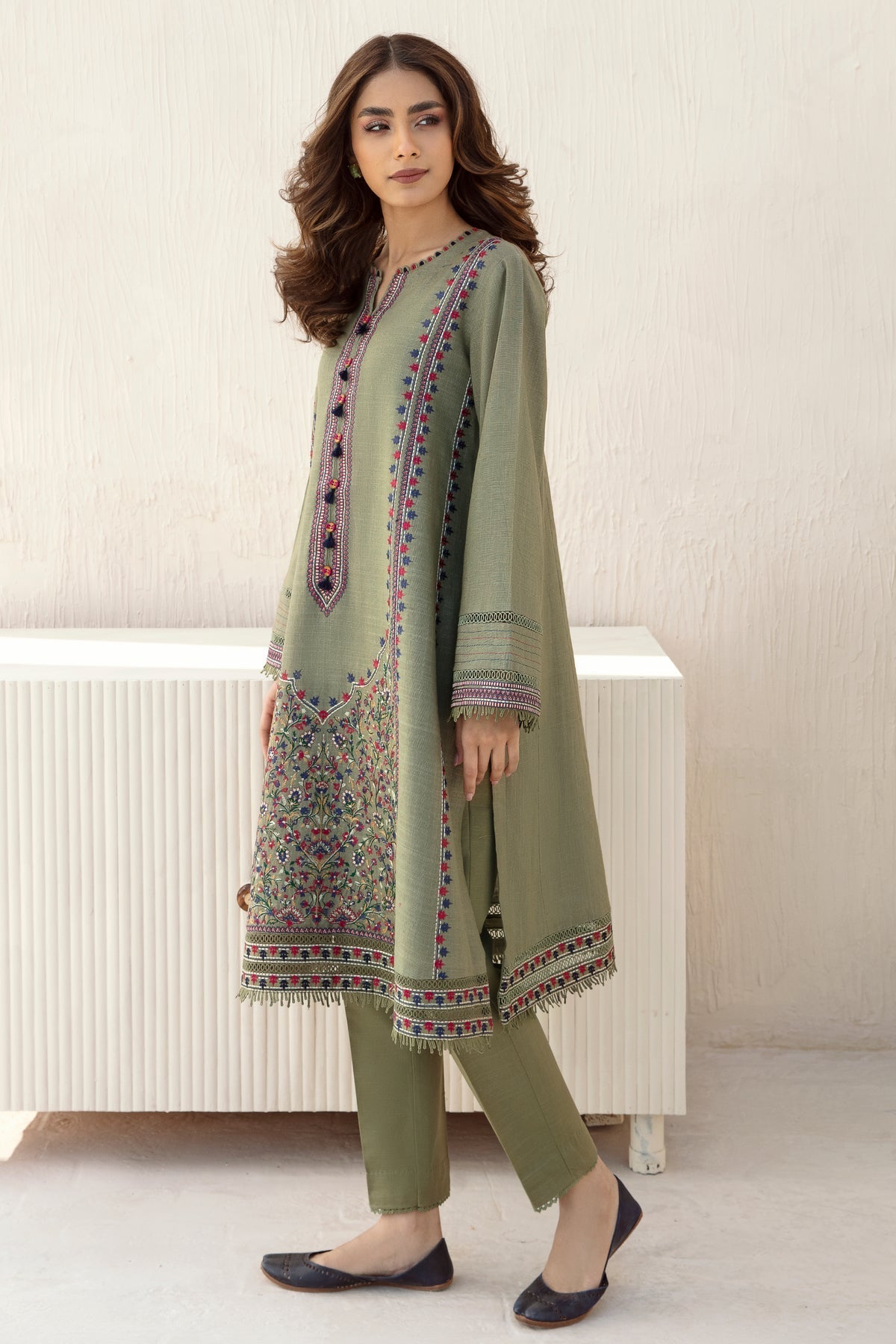 JAZMIN - 3PC SLUB DHANAK EMBROIDERED SHIRT WITH DHANAK SHAWL AND TROUSER - HZ1291