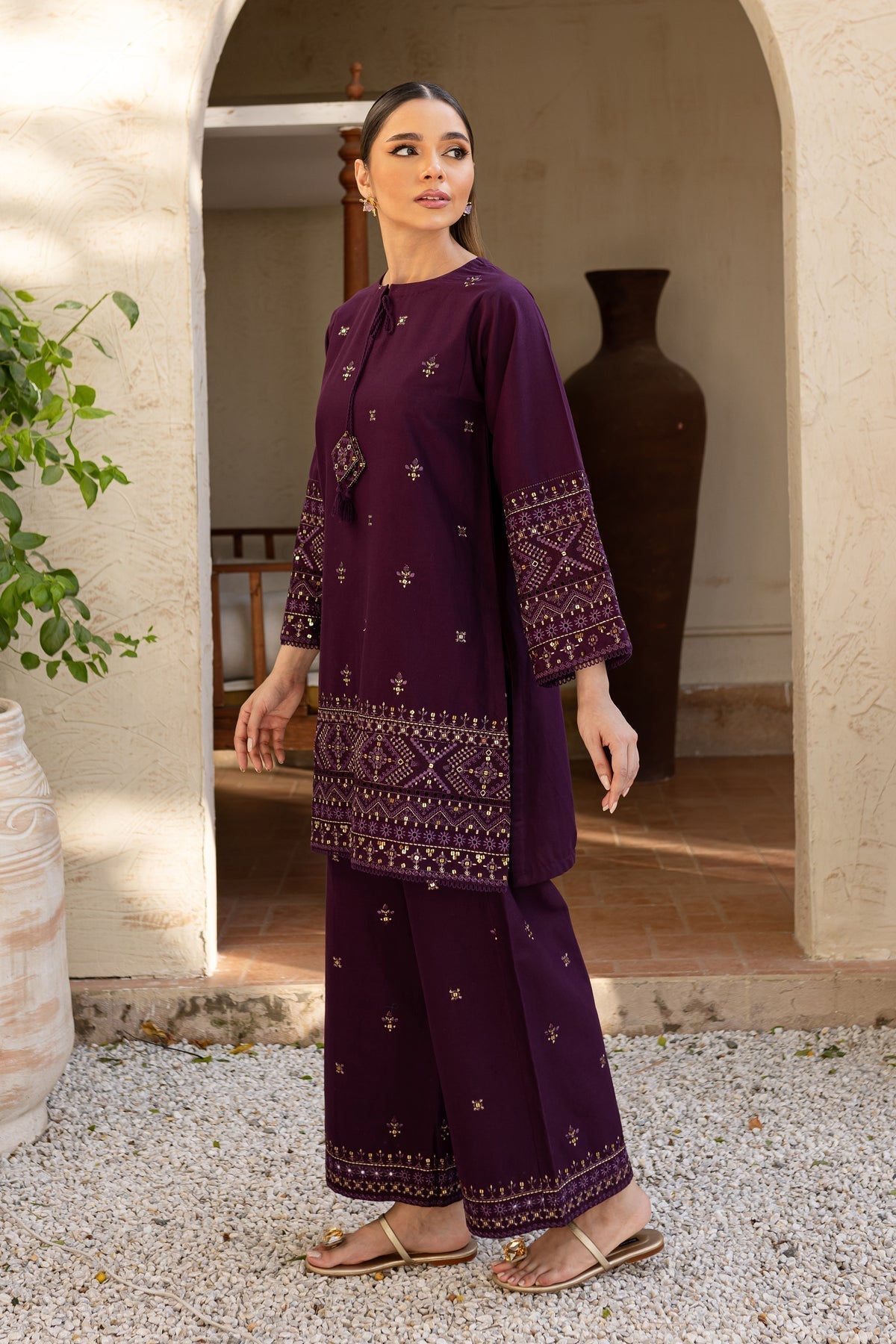BATIK - 2PC DHANAK SEQUIN EMBROIDERED SHIRT AND SEQUIN EMBROIDERED TROUSER - HZG2009