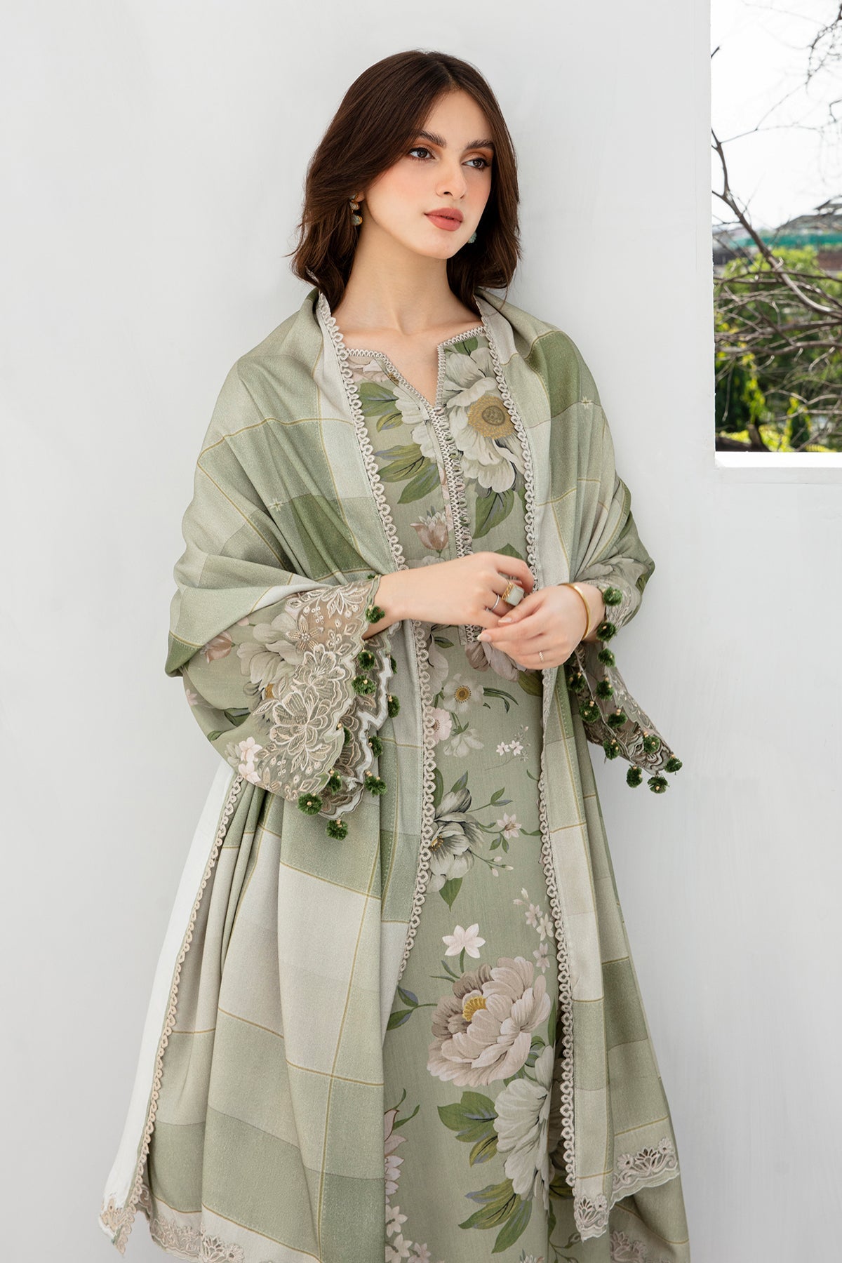 BAROQUE - 3PC KHADDAR PRINTED SHIRT WITH KHADDAR PRINTED DUPATTA AND TROUSER - HZG1465