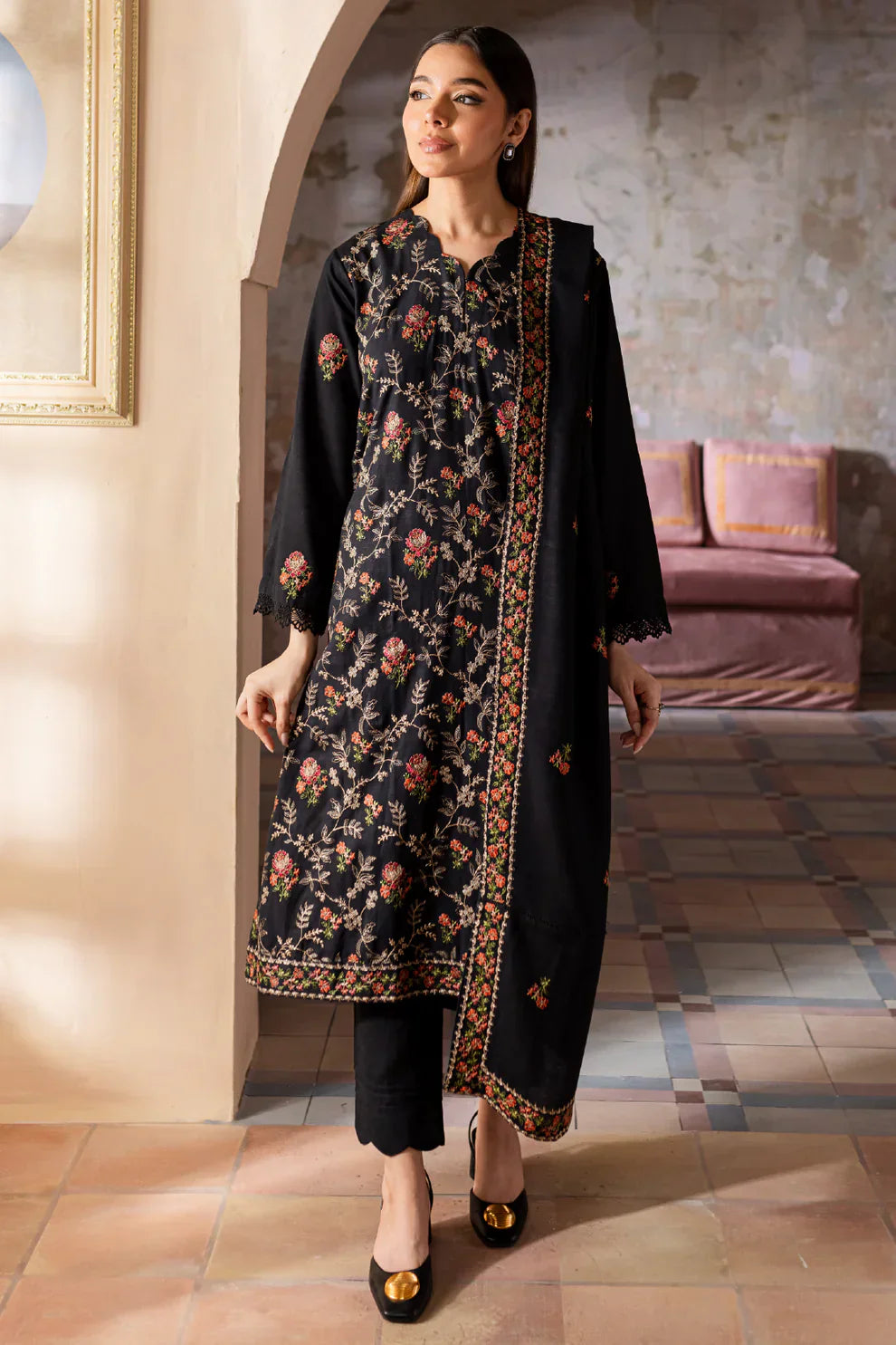 BAREEZE - 3PC DHANAK EMBROIDERED SHIRT WITH CHIFFON EMBROIDERED DUPATA AND TROUSER - HZG2375