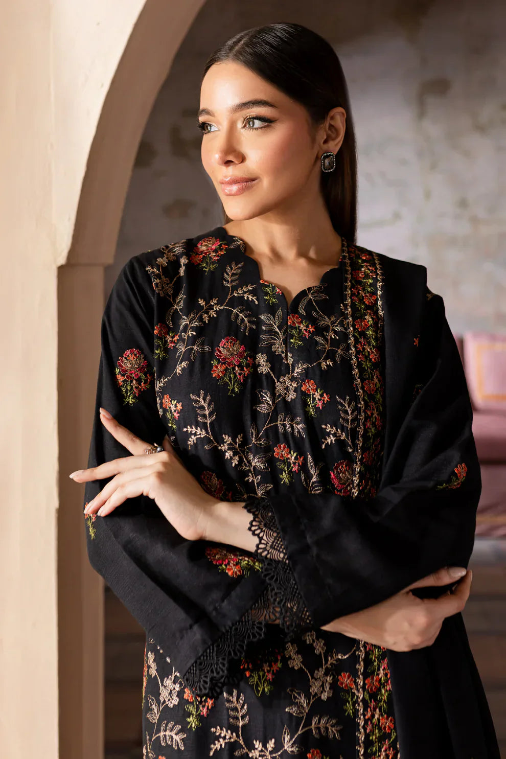 BAREEZE - 3PC DHANAK EMBROIDERED SHIRT WITH CHIFFON EMBROIDERED DUPATA AND TROUSER - HZG2375