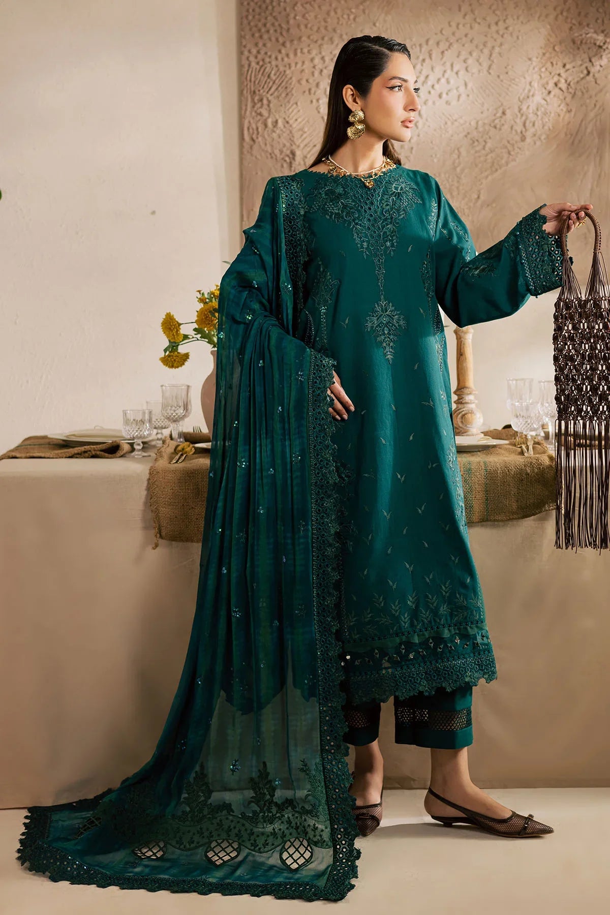 NUREH - 3PC LAWN EMBROIDERED SHIRT WITH CHIFFON EMBROIDERED DUPATTA AND TROUSER - HZG2618