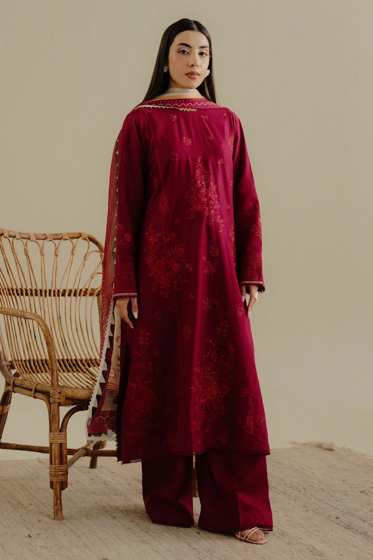 ZARA SHAH JAHAN - 3PC DHANAK EMBROIDERED SHIRT WITH TWILL PRINTED SHAWL AND TROUSER - HZG2266