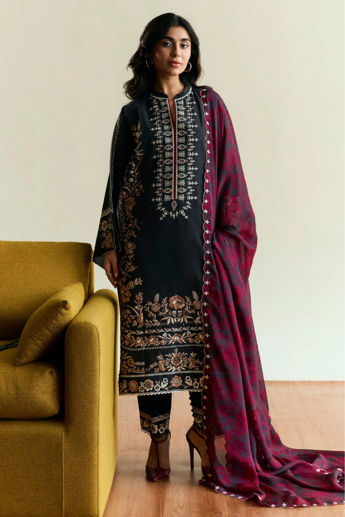 ZARA SHAH JAHAN - 3PC DHANAK EMBROIDERED SHIRT WITH TWILL PRINTED SHAWL AND EMBROIDERED TROUSER - HZG2314