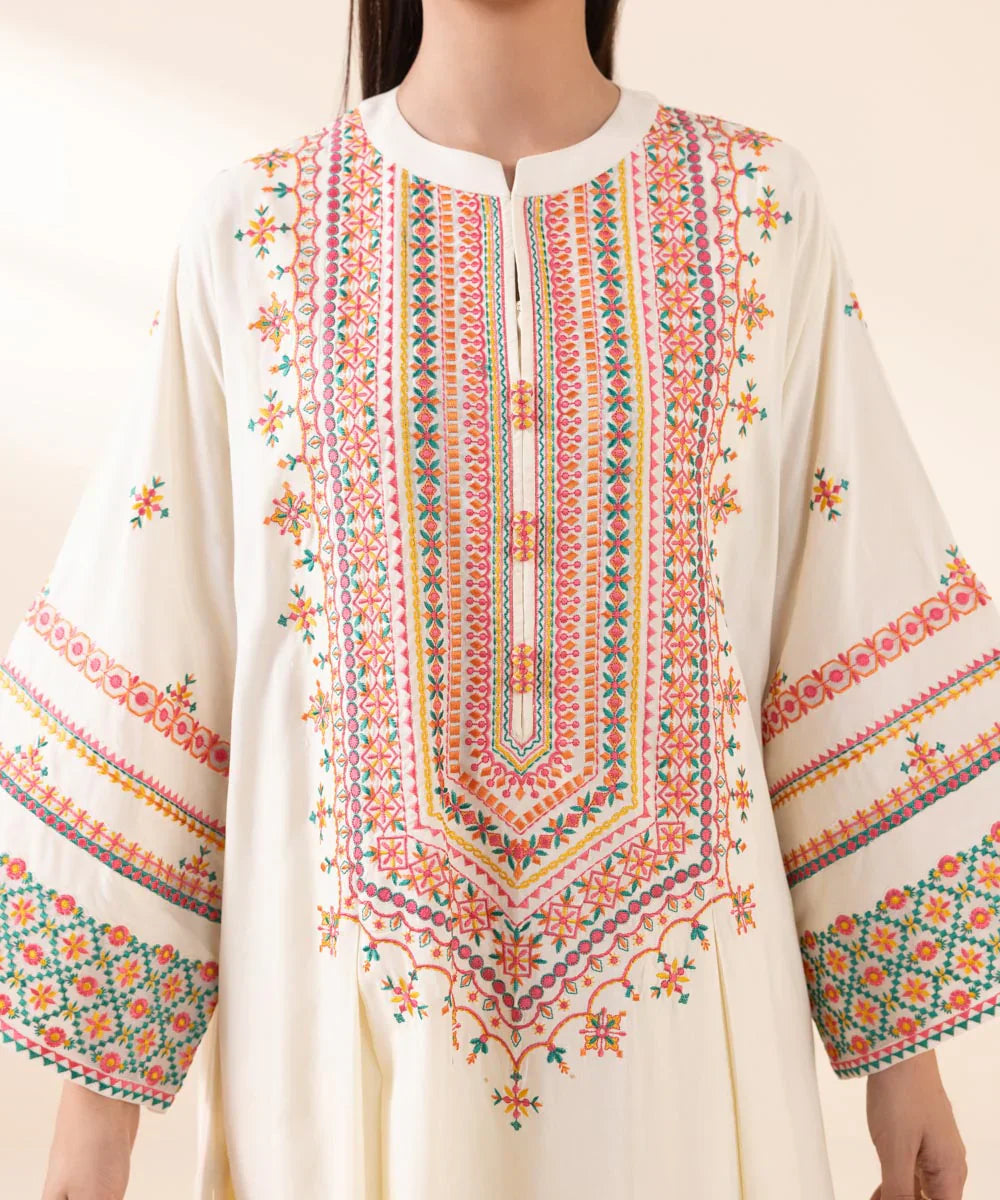 SAPPHIRE - 3PC DHANAK EMBROIDERED SHIRT WITH TWILL PRINTED SHAWL AND TROUSER - HZG1897