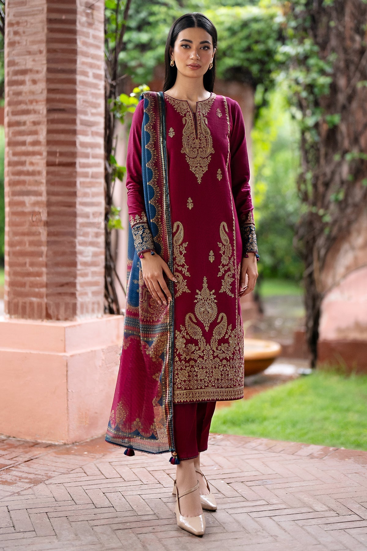 JAZMIN - 3PC KHADDAR EMBROIDERED SHIRT WITH PRINTED TWILL SHAWL AND TROUSER - HZG1798