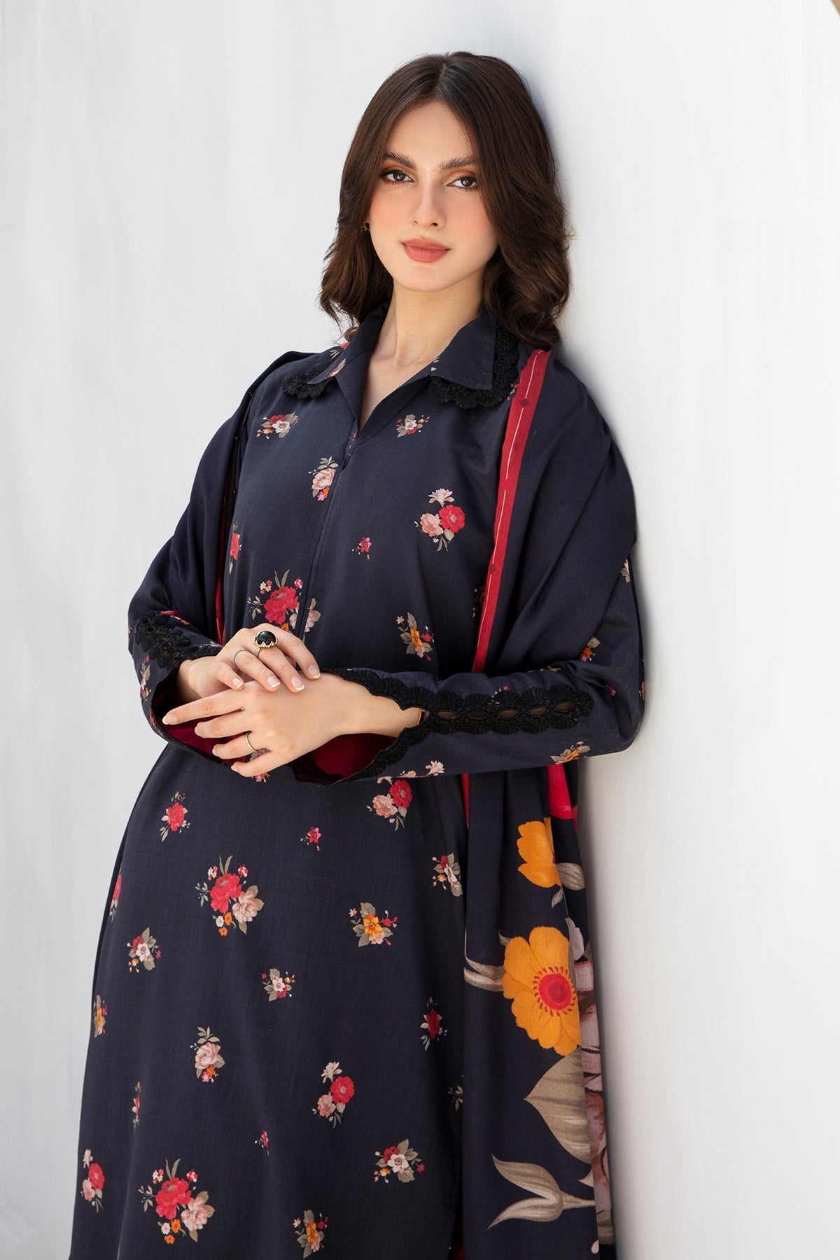 BAROQUE - 3PC KHADDAR PRINTED SHIRT WITH KHADDAR PRINTED DUAPTTA AND TROUSER - HZG1371
