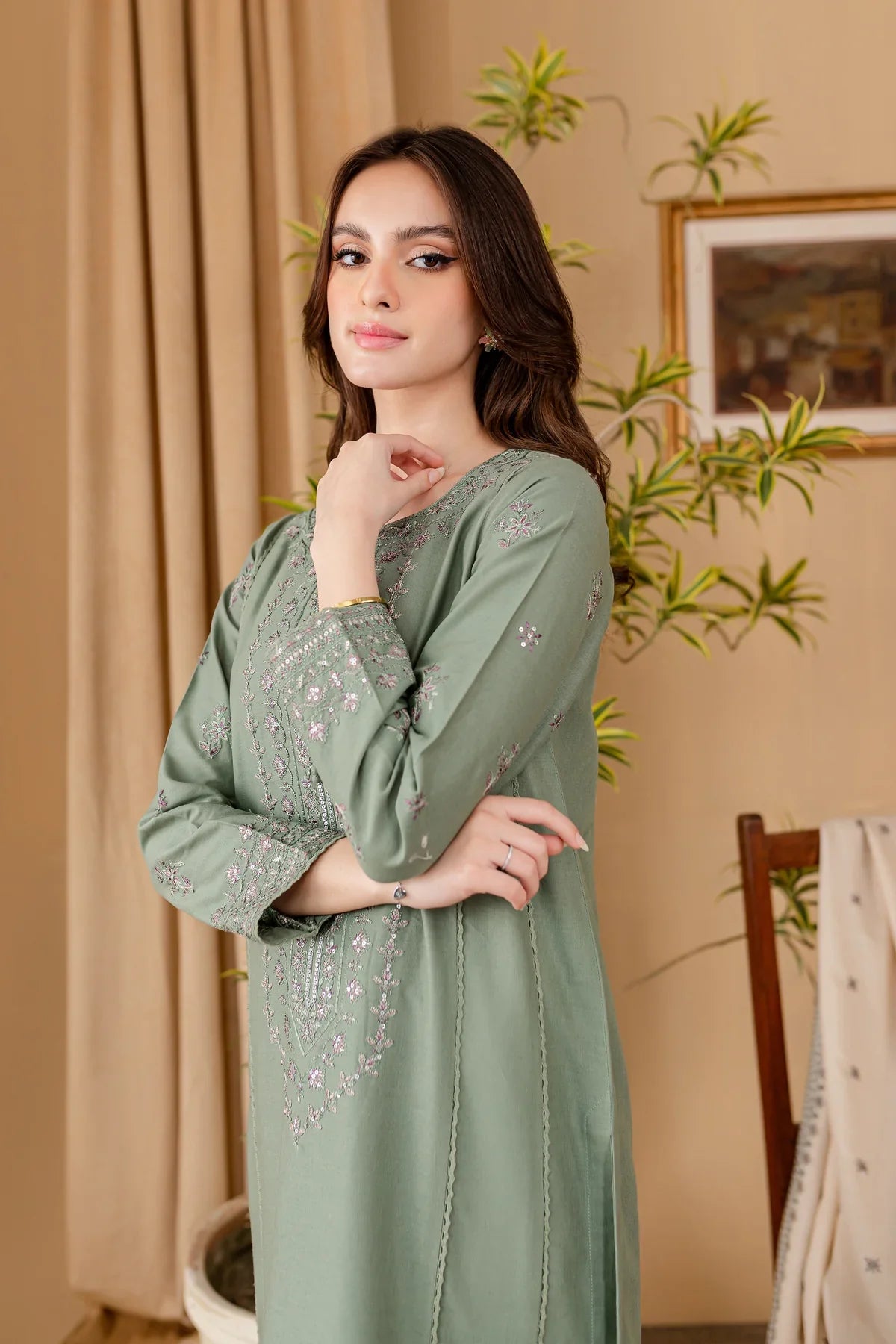 BATIK - 3PC DHANAK EMBROIDERED SHIRT WITH DHANAK EMBROIDERED SHAWL AND TROUSER - HZG1479
