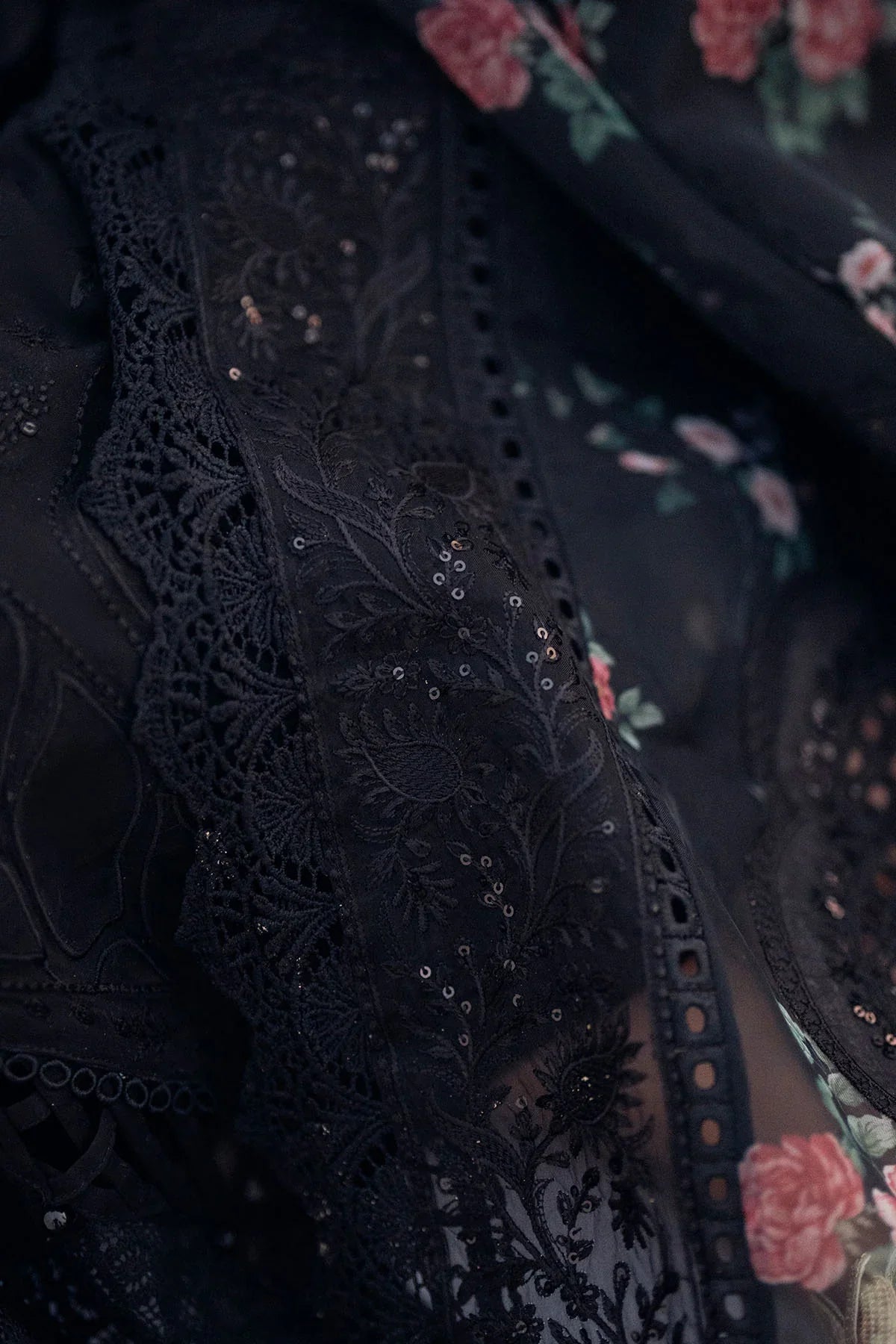 NUREH - 3PC DHANAK EMBROIDERED SHIRT WITH MANAAR NET PRINTED EMBROIDERED DUPATTA AND TROUSER - HZG2123
