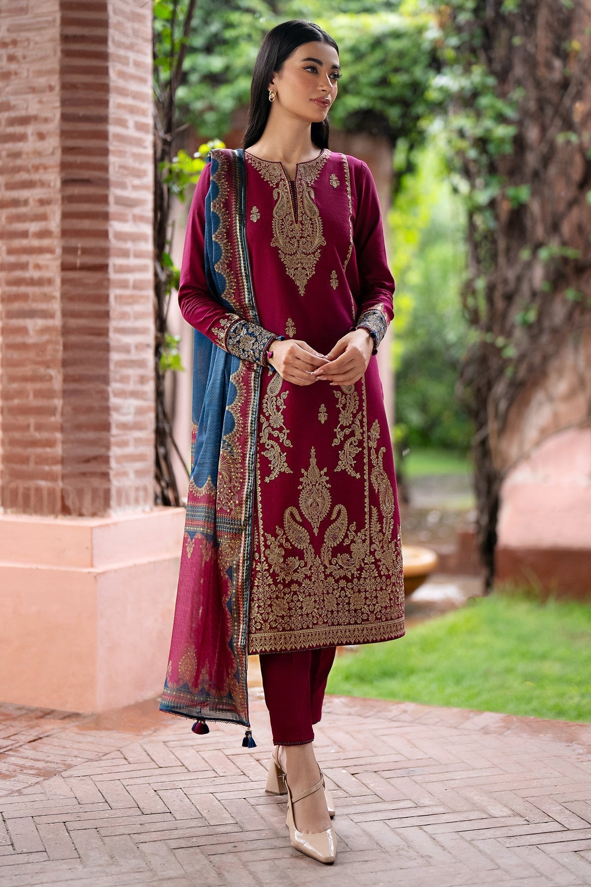 JAZMIN - 3PC KHADDAR EMBROIDERED SHIRT WITH PRINTED TWILL SHAWL AND TROUSER - HZG1798