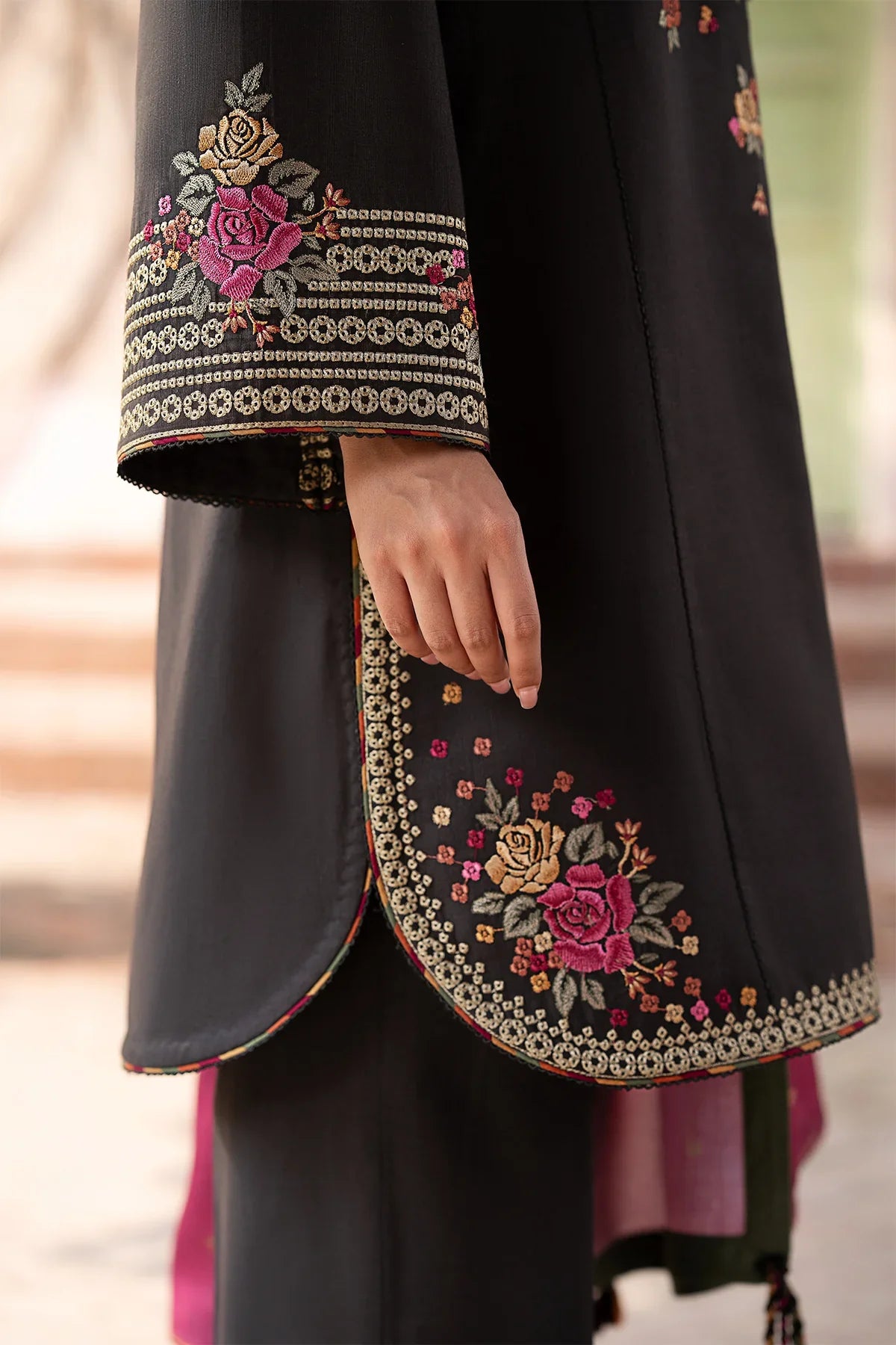 JAZMIN - 3PC KHADDAR EMBROIDERED SHIRT WITH PRINTED TWILL SHAWL AND TROUSER - HZG1797