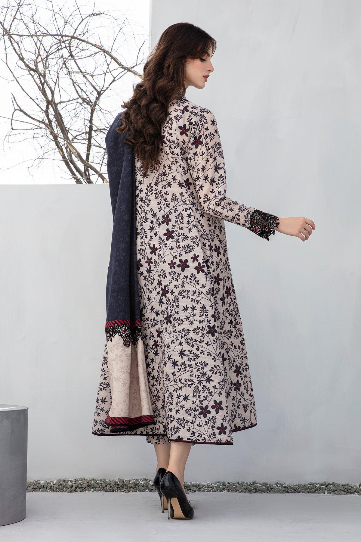 BAROQUE - 3PC KHADDAR PRINTED SHIRT WITH KHADDAR PRINTED DUAPTTA AND TROUSER - HZG1375