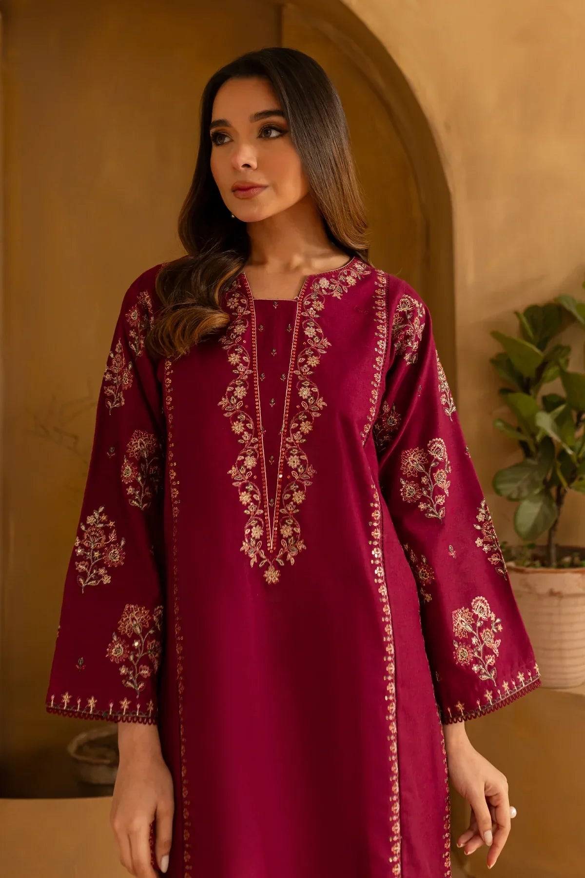 BATIK - 2PC DHANAK EMBROIDERED SHIRT AND EMBROIDERED TROUSER - HZG2111