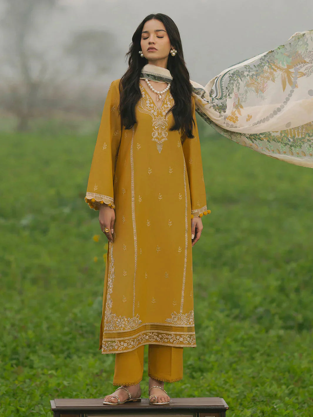 IZEL - 3PC LAWN EMBROIDERED SHIRT WITH MANAAR PRINTED DUPATTA AND TROUSER - HZG2169