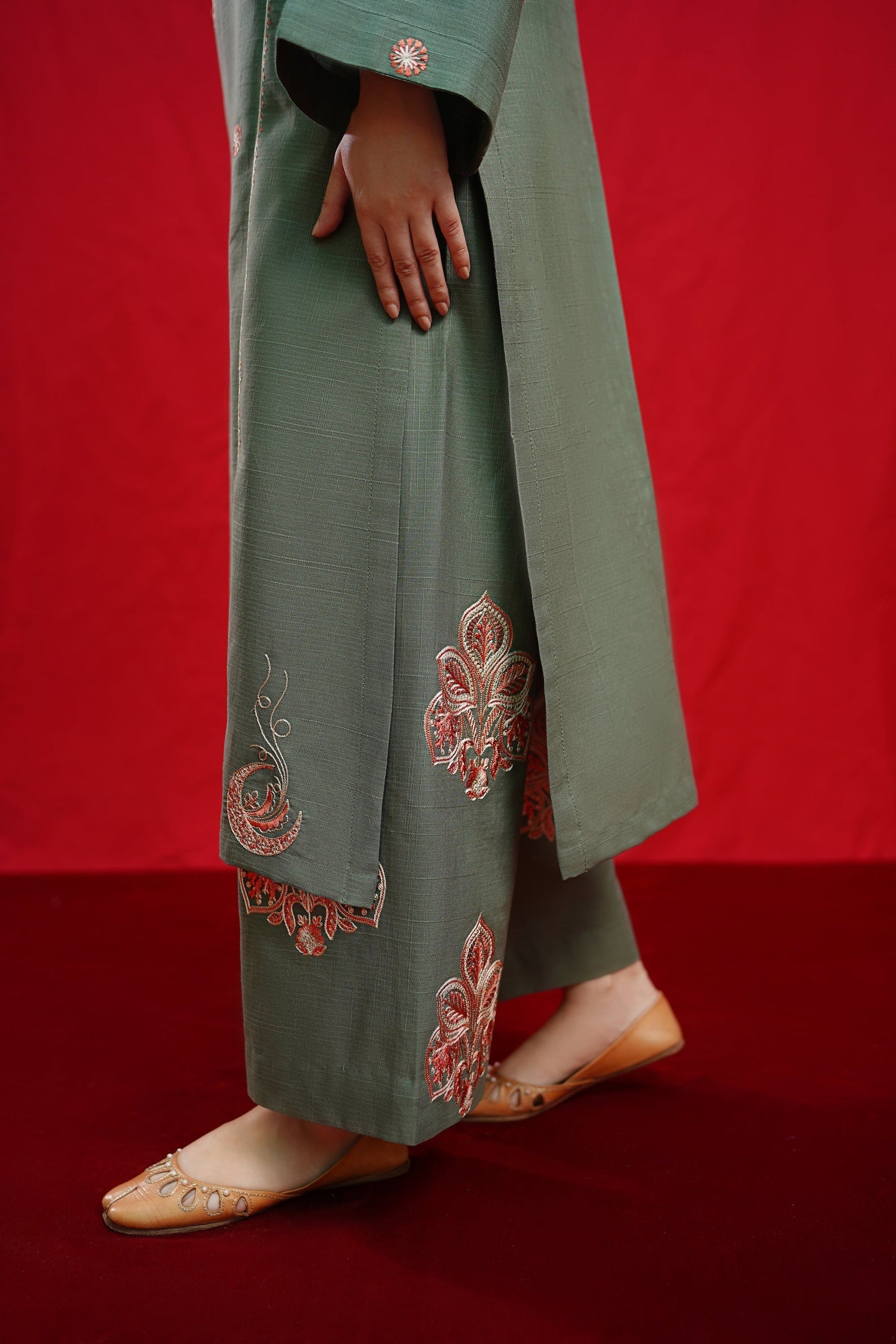 URGE - 3PC DHANAK EMBROIDERED SHIRT WITH TWILL PRINTED SHAWL AND TROUSER - HZG1954