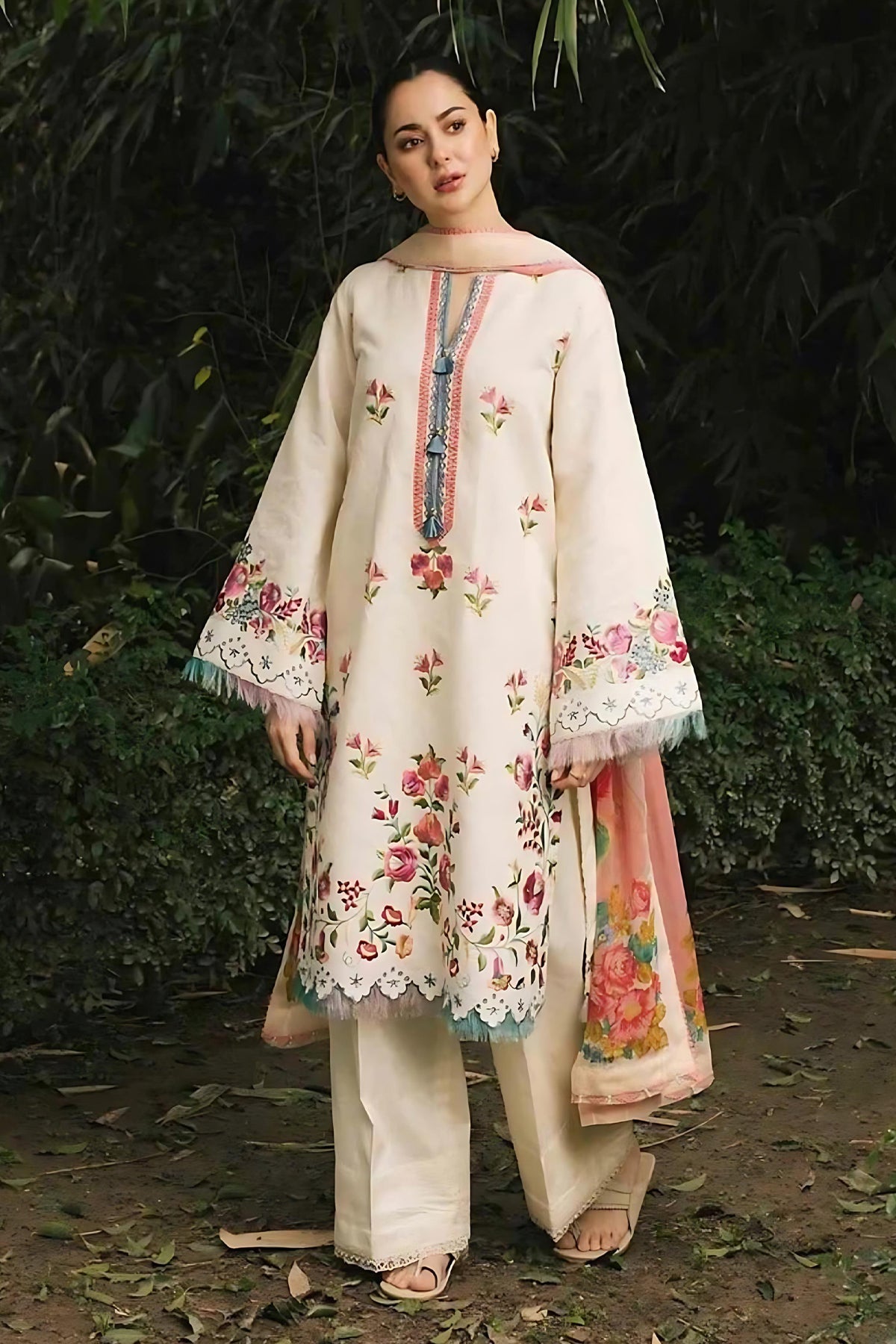 ZARA SHAH JAHAN - 3PC DHANAK EMBROIDERED SHIRT WITH TWILL PRINTED SHAWL AND TROUSER - HZG1640