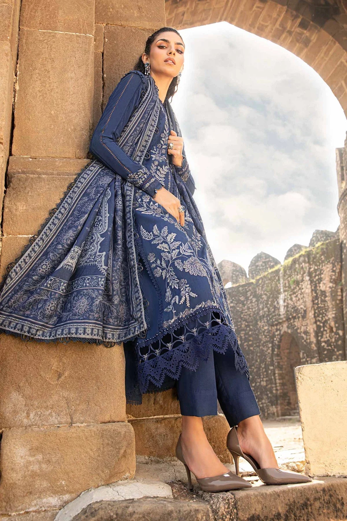 MARIA B - 3PC DHANAK EMBROIDERED SHIRT WITH TWILL PRINTED SHAWL AND TROUSER - HZG2059