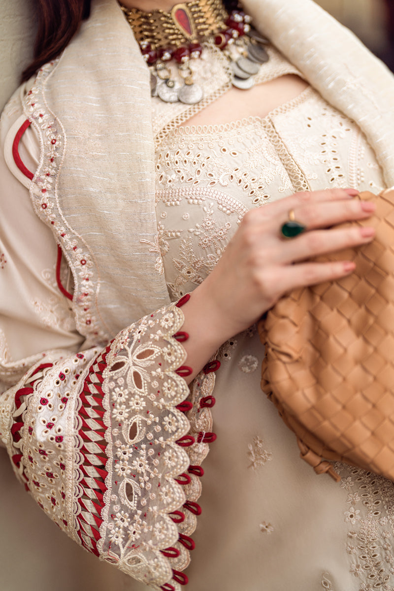 QALAMKAR - 3PC LAWN EMBROIDERED SHIRT WITH MANAAR EMBROIDERED DUPATTA AND TROUSER - HZG2124