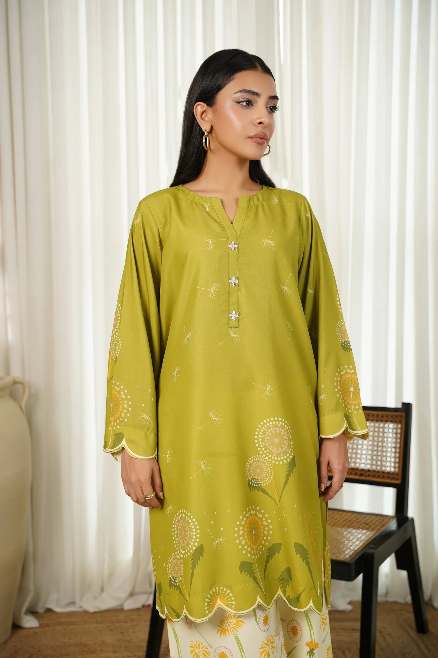ETHNC - 2PC SILK PRINTED SHIRT WITH SILK PRINTED TROUSER - HZU2502
