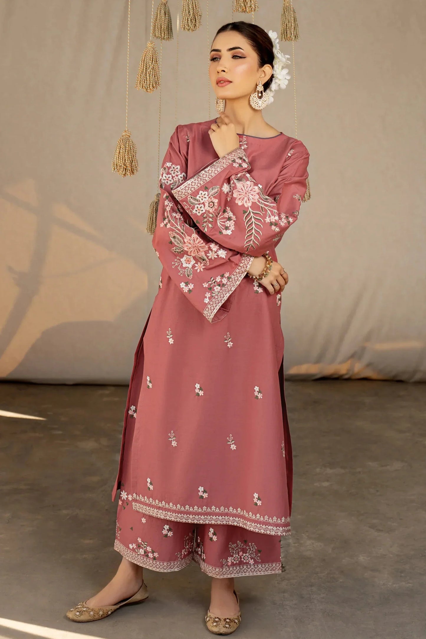 URGE - 2PC LAWN EMBROIDERED SHIRT WITH LAWN EMBROIDERED TROUSER - HZG1909