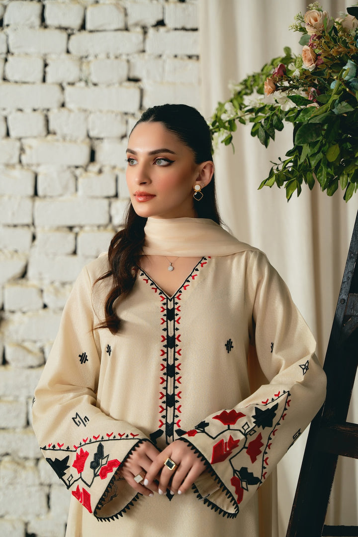 BATIK - 3PC LAWN EMBROIDERED SHIRT WITH CHIFFON DUPATTA AND TROUSER - HZG2116