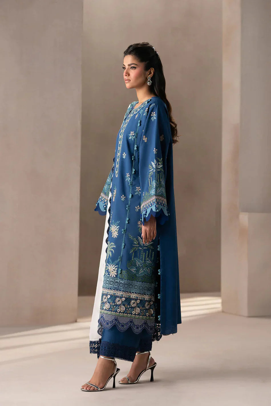 ETHNC - 3PC DHANAK EMBROIDERED SHIRT WITH COTTON NET EMBROIDERED DUPATTA AND TROUSER - HZU2435