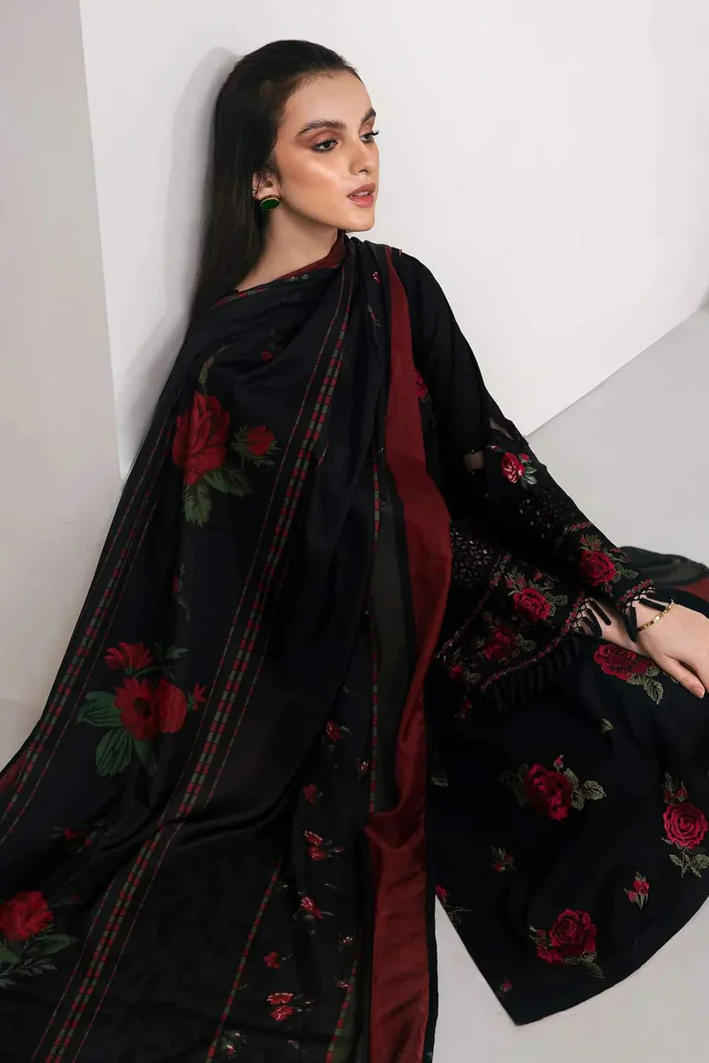 JAZMIN - 3PC LAWN EMBROIDERED SHIRT WITH MANAAR PRINTED DUPATTA AND TROUSER - HZG1617