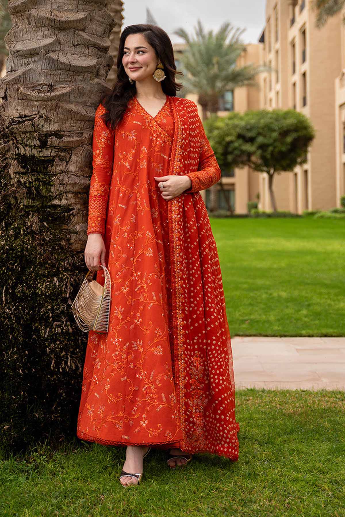 FAIZA SAQLAIN - 3PC LAWN EMBROIDERED FROCK WITH CHUNRI PRINTED DUPATTA AND TROUSER - HZG2953