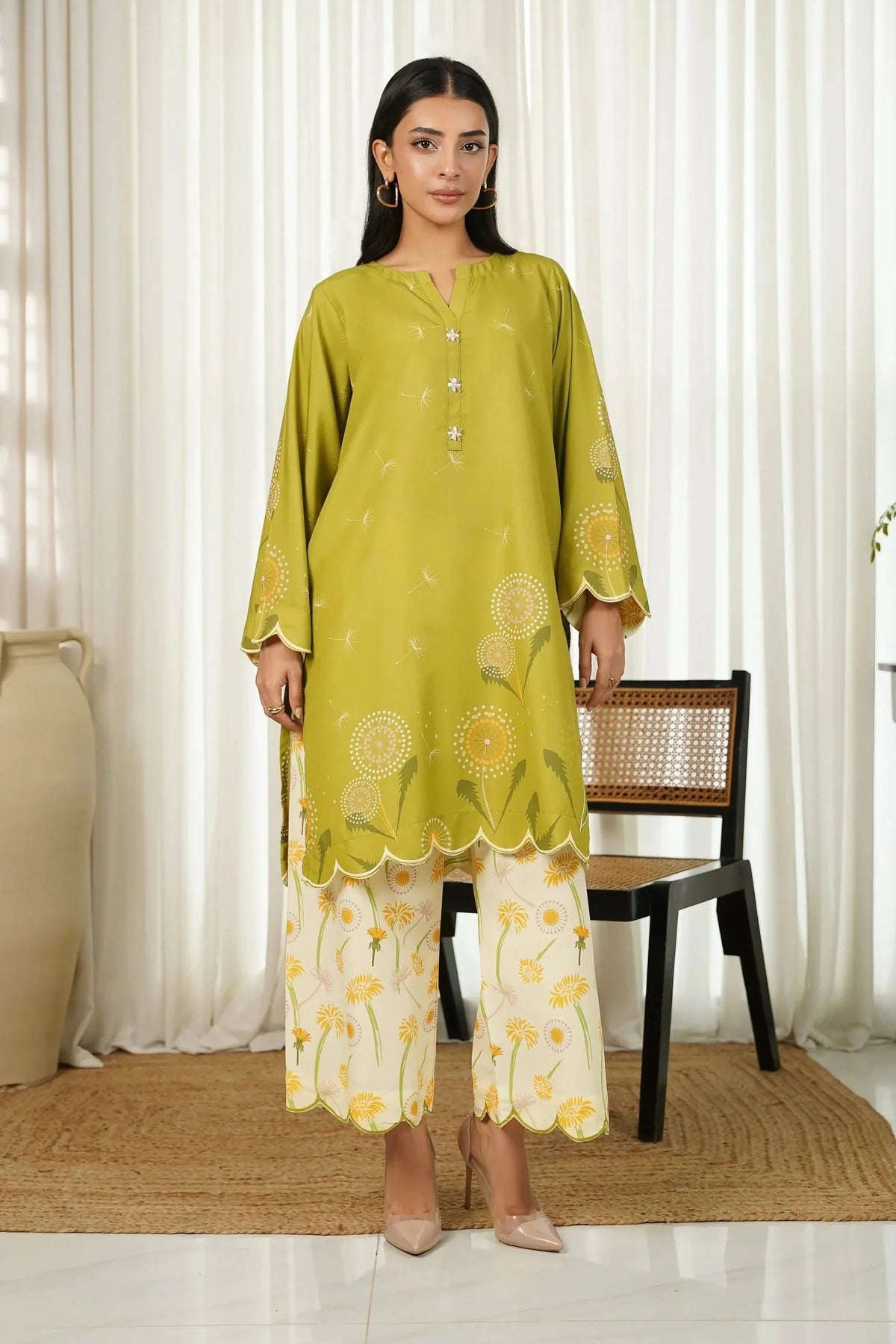ETHNC - 2PC SILK PRINTED SHIRT WITH SILK PRINTED TROUSER - HZU2502