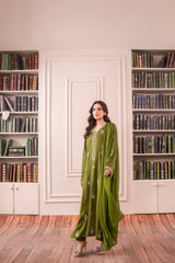 BATIK - 3PC DHANAK EMBROIDERED SHIRT WITH CHIFFON DUPATTA AND TROUSER - HZG2117